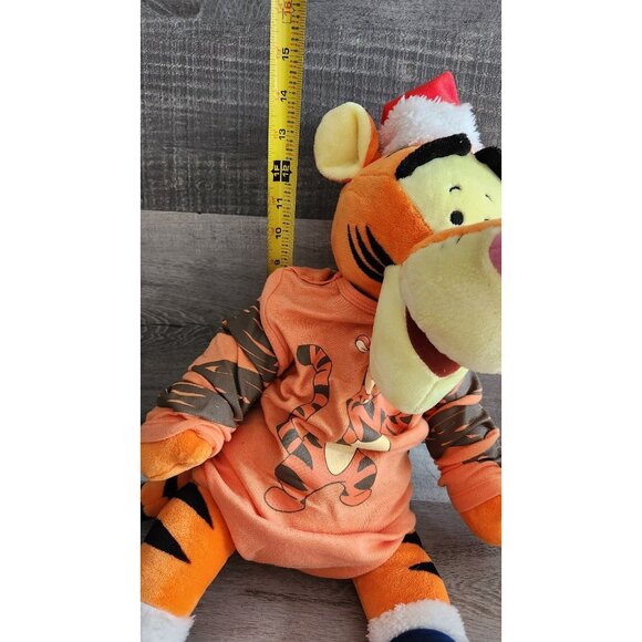 Vintage Winnie the Pooh Dandee Collector's Choice Tigger Plush With Clothes - Picture 5 of 7